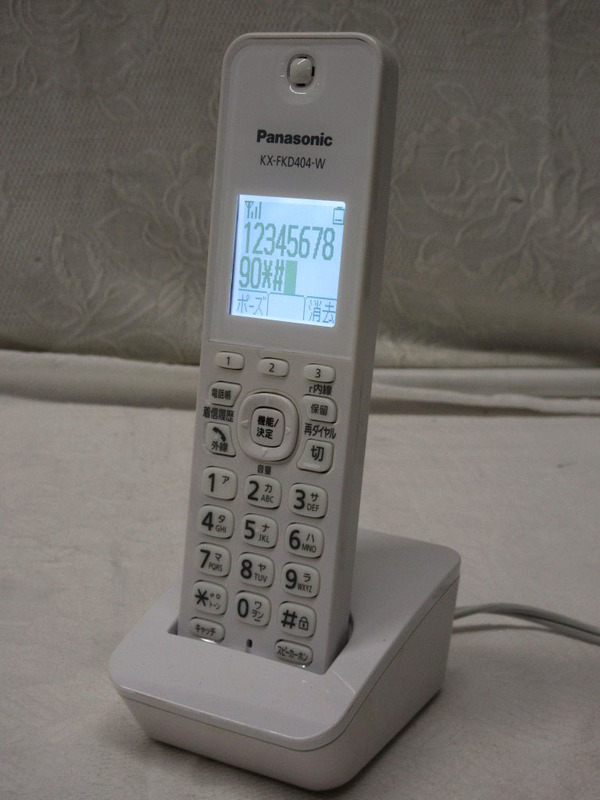 01K163 Panasonic パナソニック 子機 [KX-FKD404] ＋ 充電台[PNLC1058] 通電OK 中古 現状 売り切り