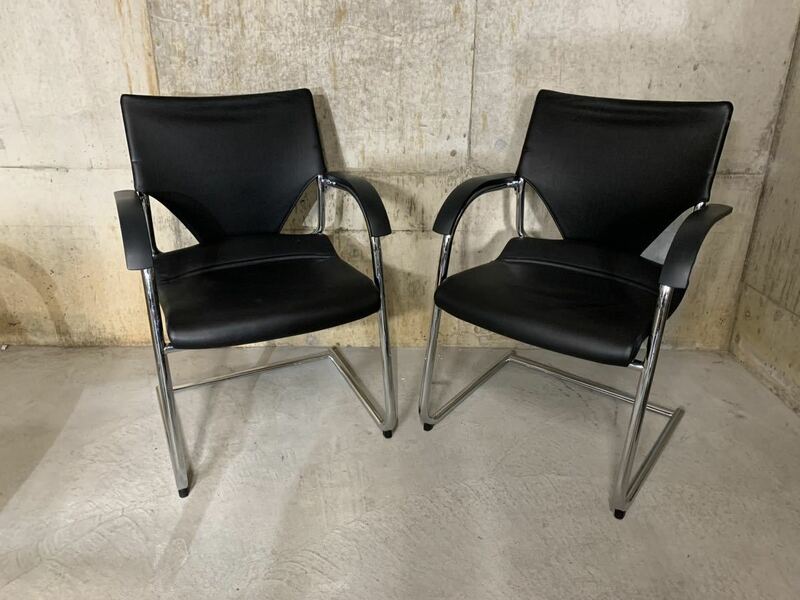 R131 Wilkhahn ウィルクハーン 2脚 ミーティングチェア 椅子 ミーティングチェア・多目的チェア Modus モダス オフィス家具 シリーズ