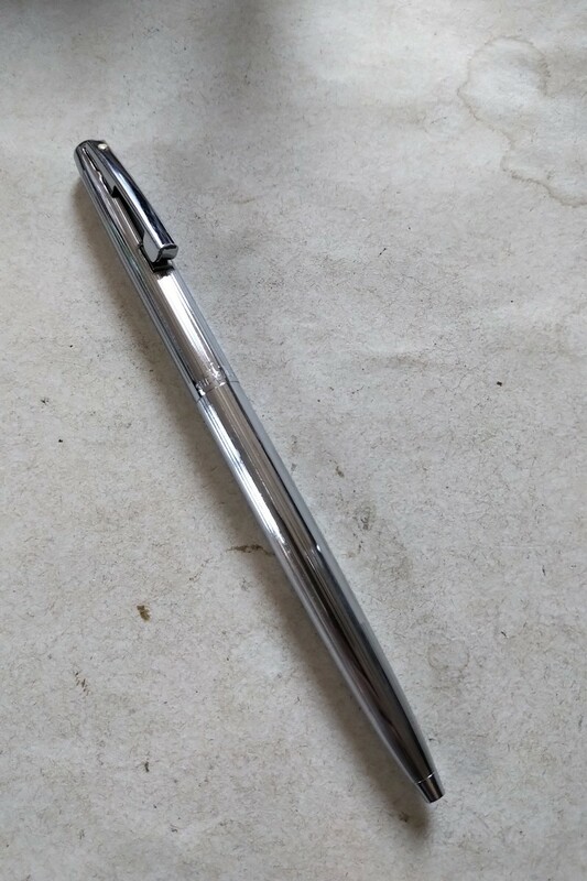 シェーファー SHEAFFER オーストラリア製 クロームボディー リフィール新品 ボールペン