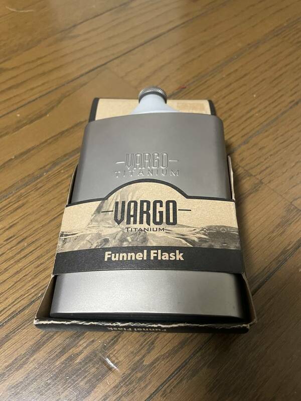 新品未使用　バーゴ　VARGO　チタニウム　Funnel Flask　バーゴ チタニウム　ファンネルフラスク　軽量　コンパクト