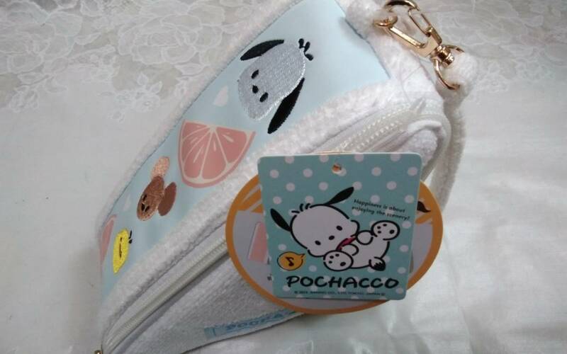 POCHACO ☆ とっても可愛い！ポチャコちゃん♪とお友達♪刺繍入りみかんフルーツサンド白色ポーチです(o^―^o)サイズ20×14×9☆日本限定品