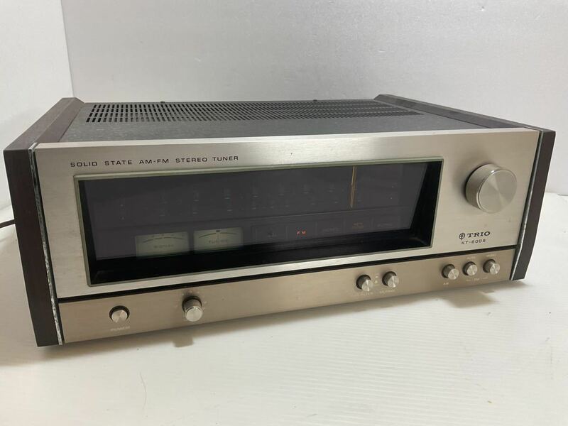 ■TRIO AM/FMチューナー　KT-6005　オーディオ機器　現状品　通電ok