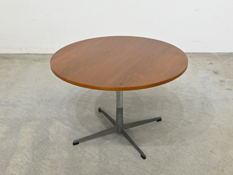 再塗装済み デンマーク Arne Jacobsen チーク材 センターテーブル 50年代ヴィンテージ/ヤコブセン フリッツハンセン 北欧 ウェグナー