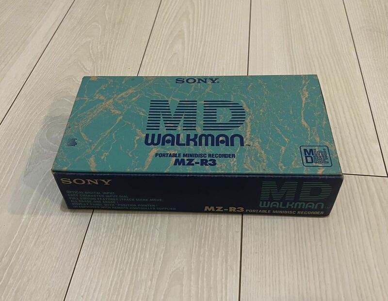 【新品未使用】SONY MD WALKMAN MZ-R3 ポータブルミニディスクレコーダー　ウォークマン ソニー 