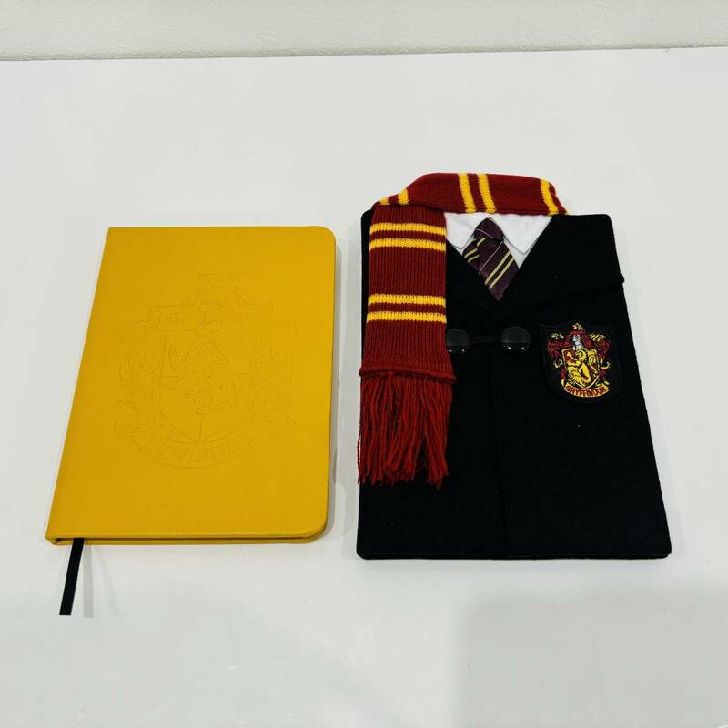 ●未使用 ハリーポッター グリフィンドール制服手帳 ハッフルパフ ノート メモ帳 USJ Harry Potter ユニバ グッズ ホグワーツ N622