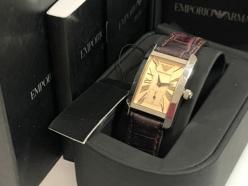 ■EMIPORIO ARMANI エンポリオ アルマーニ　腕時計 AR0155 稼働品　腕時計　レザーバンド　クオーツ