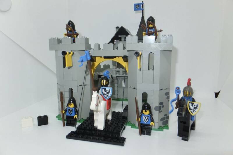 LEGO #6074 王子の城　Black Falcon's Fortress　お城シリーズ　オールドレゴ　激レア