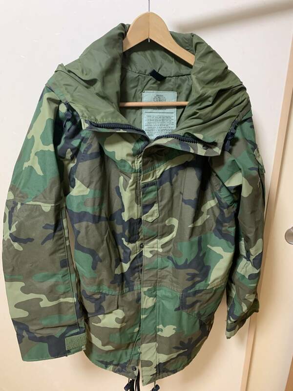 極上品　USARMY 米軍実物 ECWCS GORE TEX ゴアテックスパーカー MR 初期型　