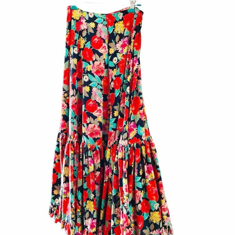 C01081 花柄 スカート ロングスカート レディース 総柄 Chacott フラメンコ 衣装 ファッション Mサイズ