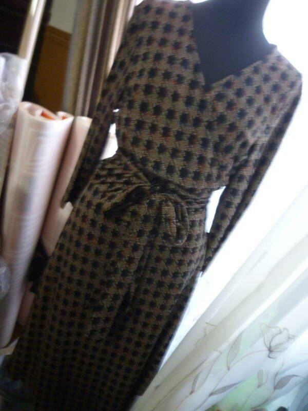 美品 レジィーナロマンティコ カシュクール ワンピース 7分袖 サイズ４０　　ロング丈　　日本製