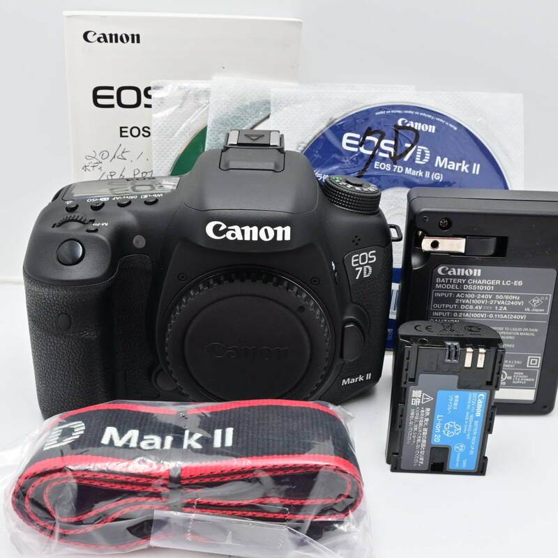 シャッター回数『3462』　Canon デジタル一眼レフカメラ EOS 7D Mark IIボディ EOS7DMK2