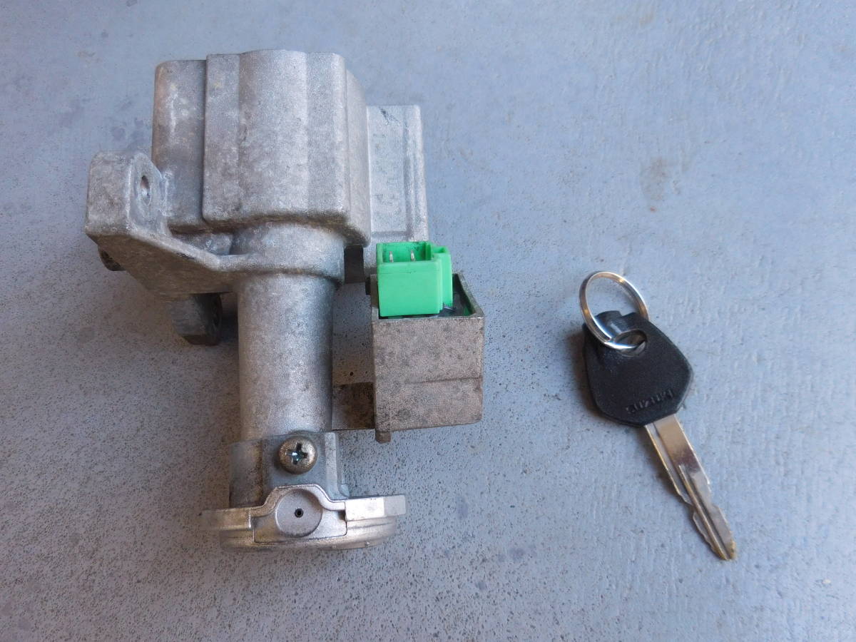 スズキ 純正 アドレスV125 CF4EA　CF46A　キーセット 中古