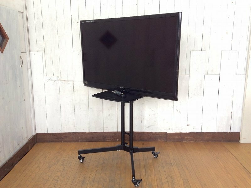 【美品/シャープ/LED AQUOS/アクオス/52V型液晶テレビ/LEDフルハイビジョン液晶テレビ/LC-52V5/52インチ/キャスター付TVスタンド】亀山