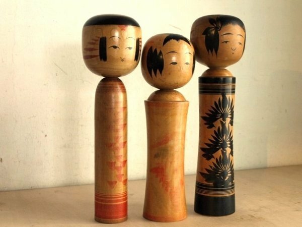 古い津軽系伝統こけし3本セット　民芸　郷土玩具　伝統工芸品　木地玩具　レトロ　D26