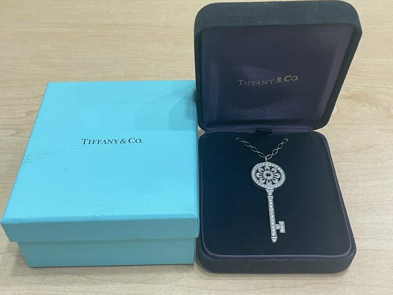 【22258】ティファニー Tiffany & Co. ペタルキー ダイヤネックレス PT950×750(K18WG) ダイヤモンド 1.09ct 