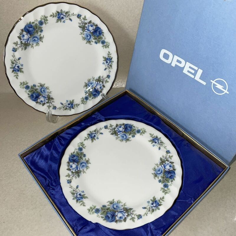 即決！未使用■OPEL オペル　オリジナル　プレート　ペア　20cm■金彩　ブルーローズ　花柄　洋食器 ドイツ製　非売品