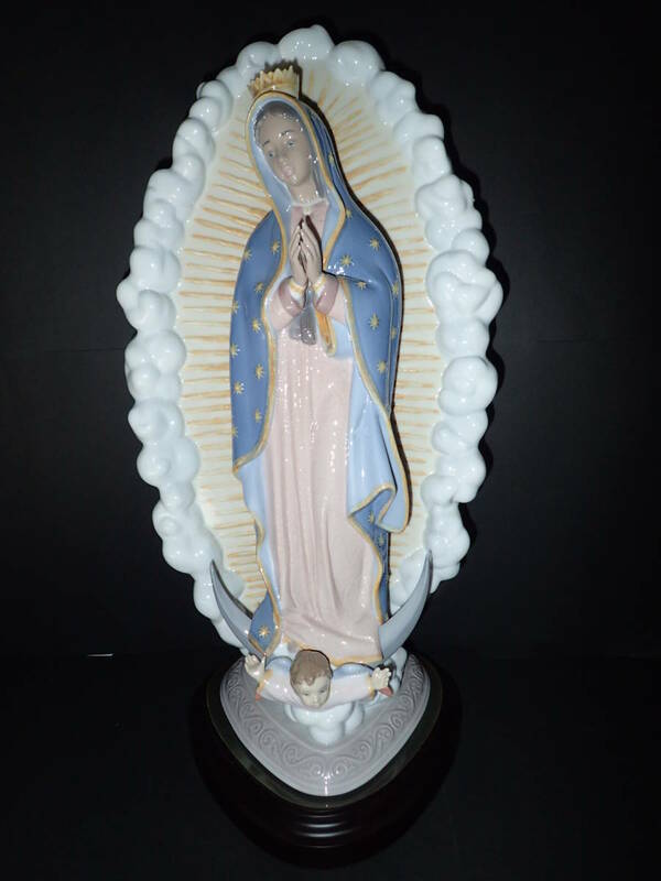 LLADRO リヤドロ グアダルーペの聖母マリア お祈りをしているマリア 天使 専用の台 置物 インテリア 陶器 高さ約42㎝