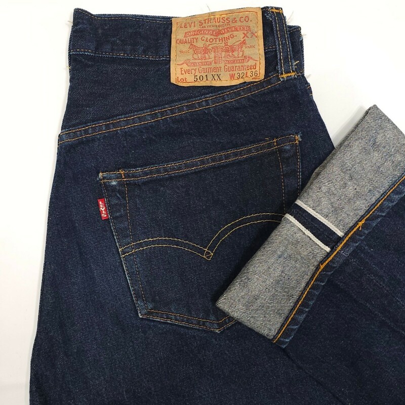 濃紺美品！USA製Levi'sリーバイス☆501XXヴィンテージ復刻32ジーンズ☆赤耳BIGEビッグEバレンシア米国製555