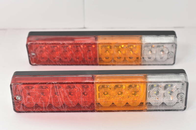 トラックテールランプ LEDテールライト 24V ブレーキ スモール リアコンビネーションランプ 角型 赤黄白光 2個セット/526