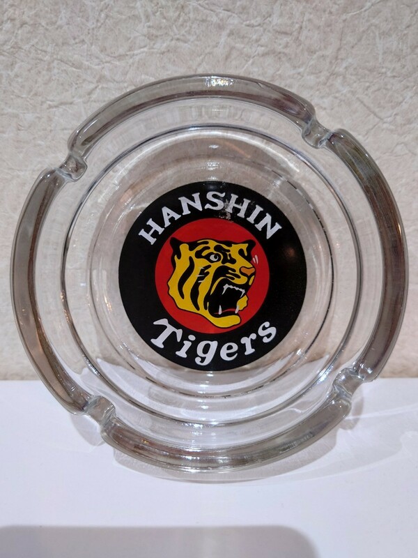 灰皿 ガラス 阪神タイガース tigers アレ ARE 優勝 中古品