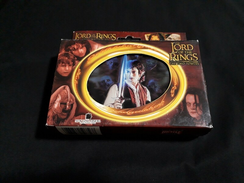 希少 ロード・オブ・ザ・リング トランプ デック THE LORD OF THE RINGS LIMITED EDITION COLLECTOR TIN & TWO DECKS OF PLAYING CARDS