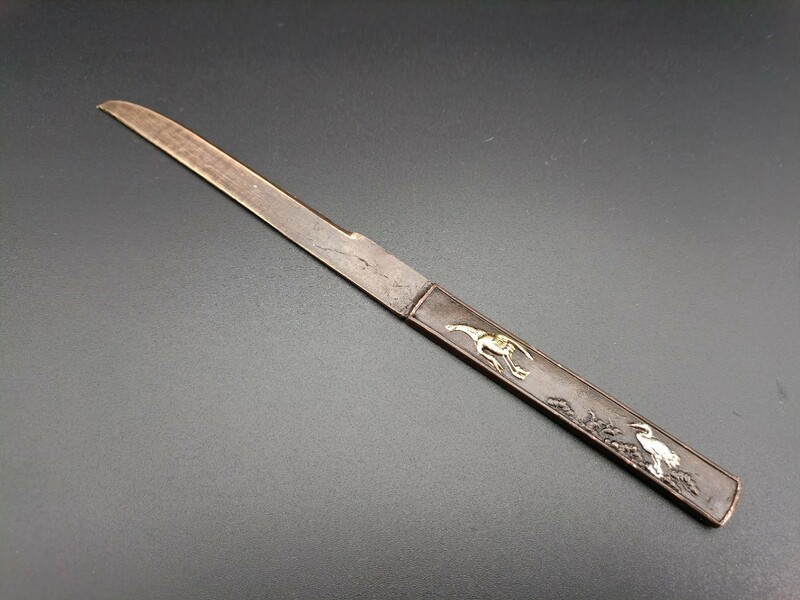 日本刀装具　小柄　鶴の図　銅製　刀刃なし　絵金銀　刀剣美術　刀装具　武道具　居合　