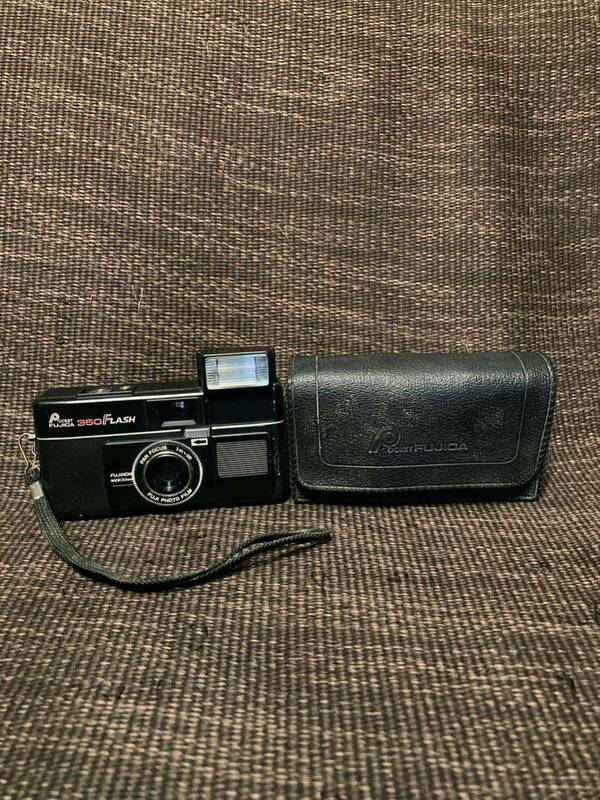 POCKET FUJICA 350 FLASH コンパクトフィルムカメラ ケース付 通電確認　ジャンク品