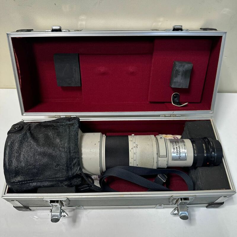 A305 Canon キャノン LENS レンズ　FD 500mm 1:4.5 L 専用ケース付　望遠　希少　現状　ジャンク