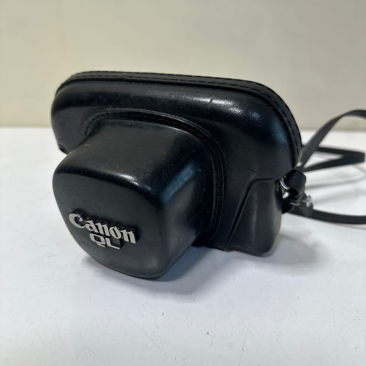 A312 Canon キャノン QL19 フォルムカメラ　45mm 1:1.9 レンズ　革製カメラケース 現状