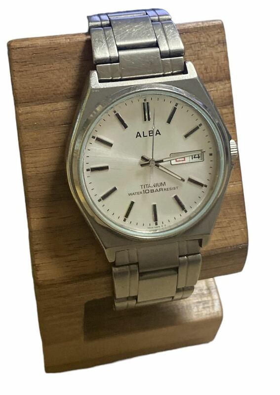 SEIKO　セイコー ALBA　アルバ　VX43-0AG0　チタン　シンプル　メンズ腕時計