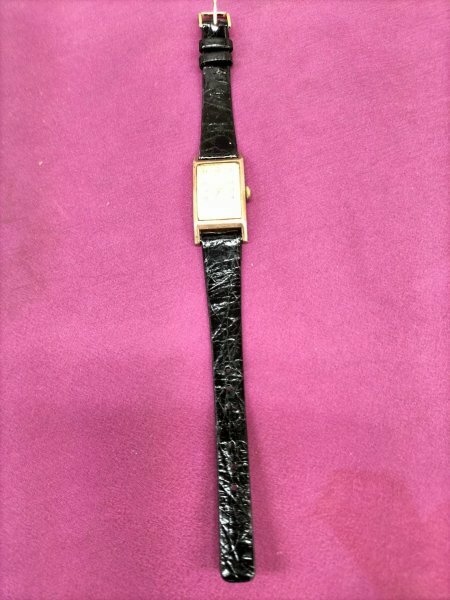 ★ アンティーク婦人手巻き腕時計FeLca フェルカ　スイススモセコ型　中古　稼動品 60サイズ
