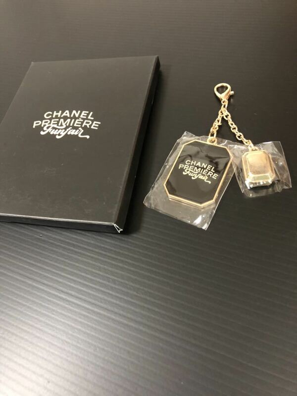 【新品未使用レア】CHANEL シャネル ホリデー 限定 ノベルティ チャーム