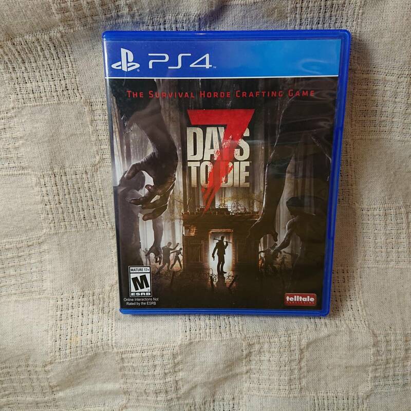 美品[Ab] PS4 Play Station 4 　 7DAYS TO DIE　輸入版　定形外郵便250円発送