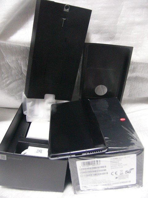 ★未使用に近い★ HUAWEI Mate40 Pro 5G Dual SIM 8GB/256GB NOH-NX9 Black 香港版SIMフリー