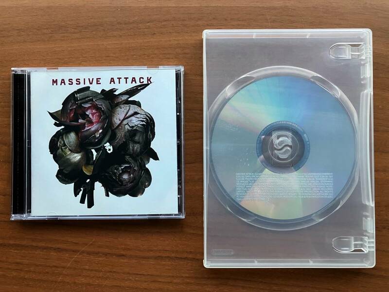 美品 Massive Attack COLLECTED CD + ELEVEN PROMOS DVD NTSC feat. Elizabeth Fraser, Tracey Thorn... / Leftfield, Downtempo, Trip Hop