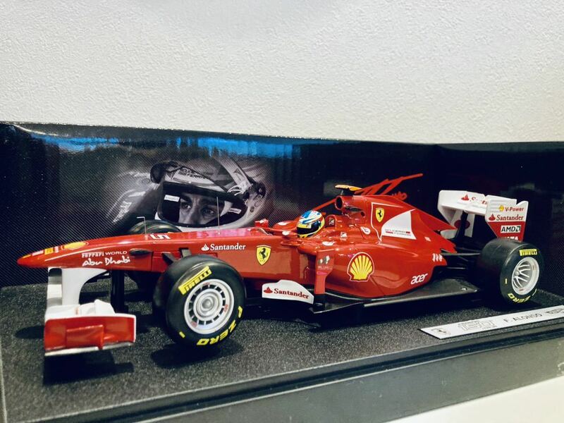 【送料無料】1/18 Hotwheels Ferrari フェラーリ 150° イタリア #5 F.アロンソ 2011