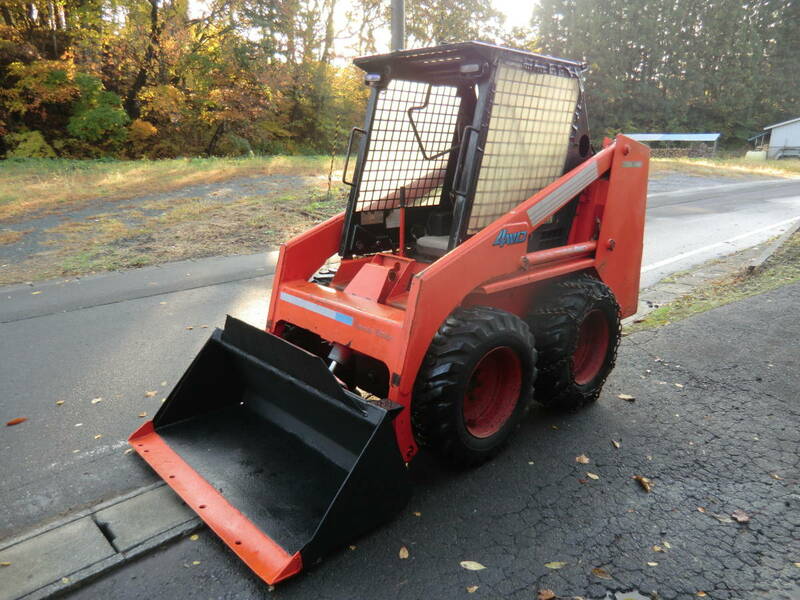 ◆ ボブキャット 643 実働 スキッドステアローダー TCM 軽油 チェーン2本付 4WD 安全バー BOBCAT ディーゼル 除雪等 ジョブサン 青森～