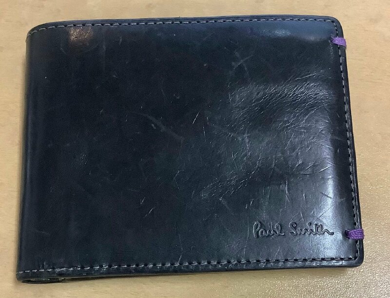 ポールスミス　Paul　Smith　グラフィックプリント　二つ折り財布　レザー　黒　ブラック　Used　札幌発
