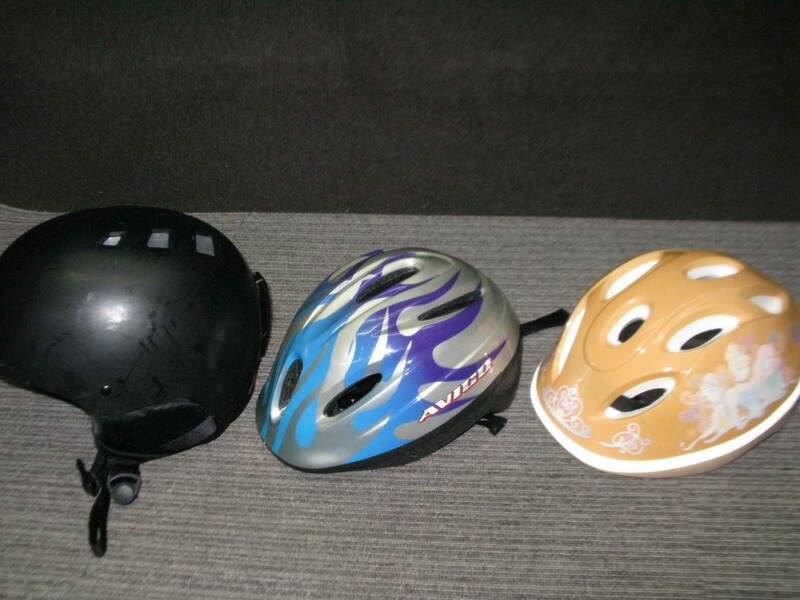 rkア1-71 中古　サイクリング用　ウィンタースポーツ用　ヘルメット 3点まとめてセット