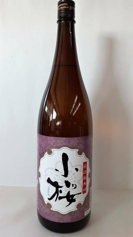 清酒＞小桜【辛口純米】度数16%/容量1800ml