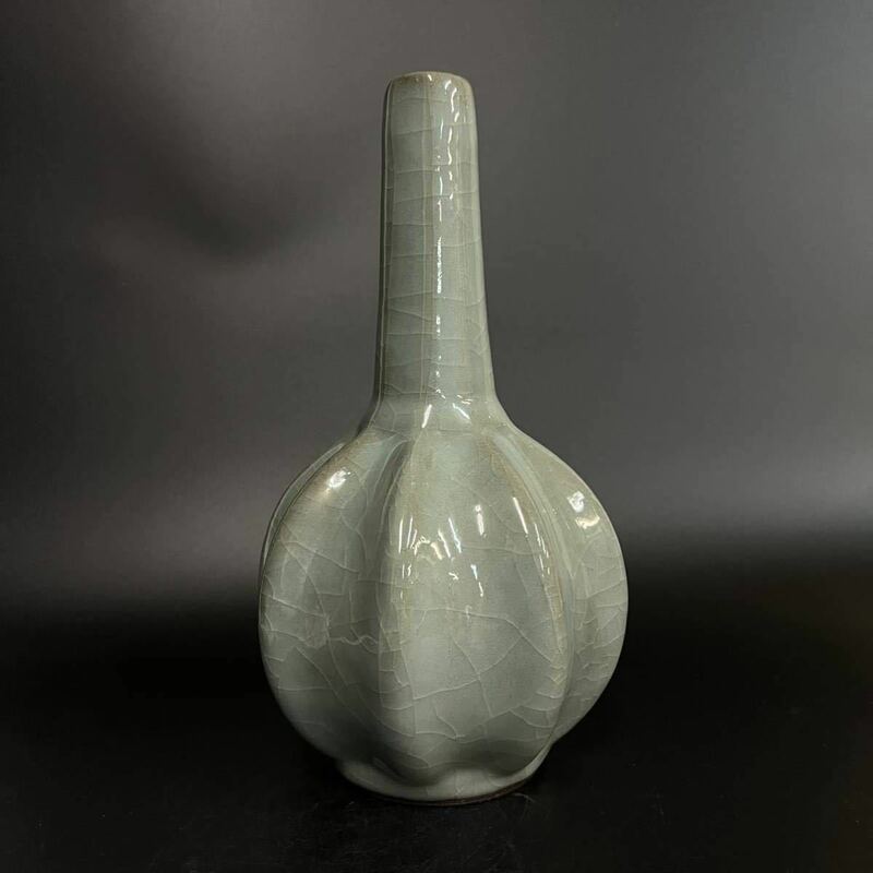 中国 古玩 官窯 青磁 瓶 花瓶 古董 骨董 時代物