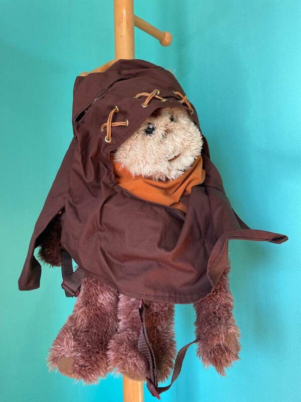 STAR WARS(スターウォーズ)/Wicket(ウィケット)キャラクター バックパック/ぬいぐるみ リュック/イウォーク/中古品　コレクション