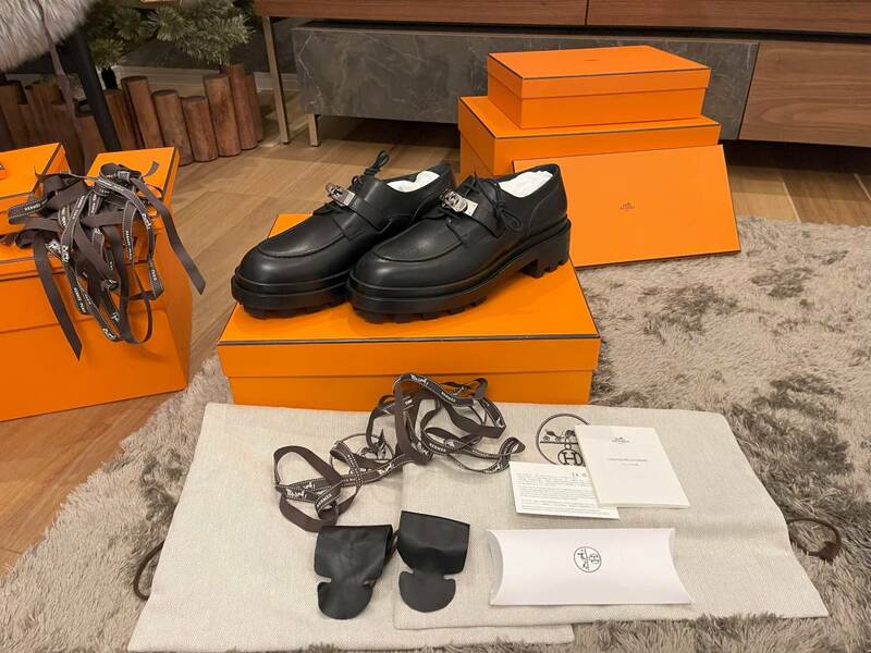 HERMES エルメス メンズ 新品 未使用 42 国内 エルメス ブティック シューズ ローファ ダービー ファースト 249,700円 ブラック ケリー 