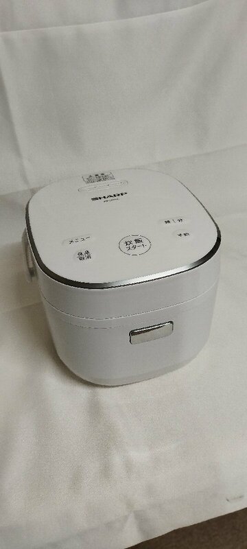 【北見市発】シャープ SHARP ジャー炊飯器 KS-CF05C-W 2022年製 白