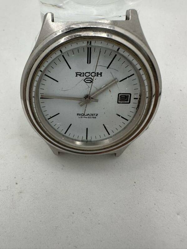 【RICOH】クォーツ　腕時計 571016 中古品　ジャンク　不動　わけあり　10