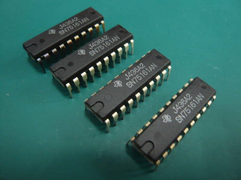 Texas Instruments SN75161AN (OCTAL GENERAL-PURPOSE INTERFACE BUS TRANSCEIVERS) 4個 送料込み