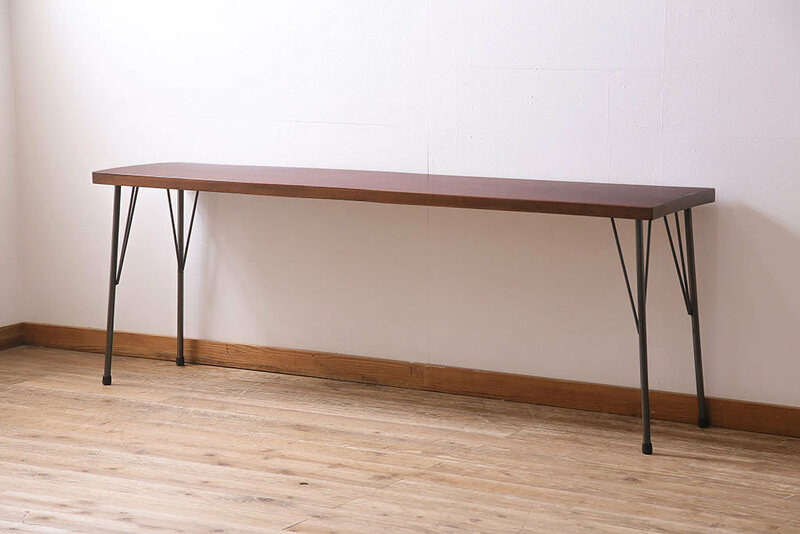 R-045024　アンティーク家具　特大！　古材一枚板リメイク　朴の木材を活かしたシンプルな鉄脚テーブル(コンソールテーブル)(R-045024)