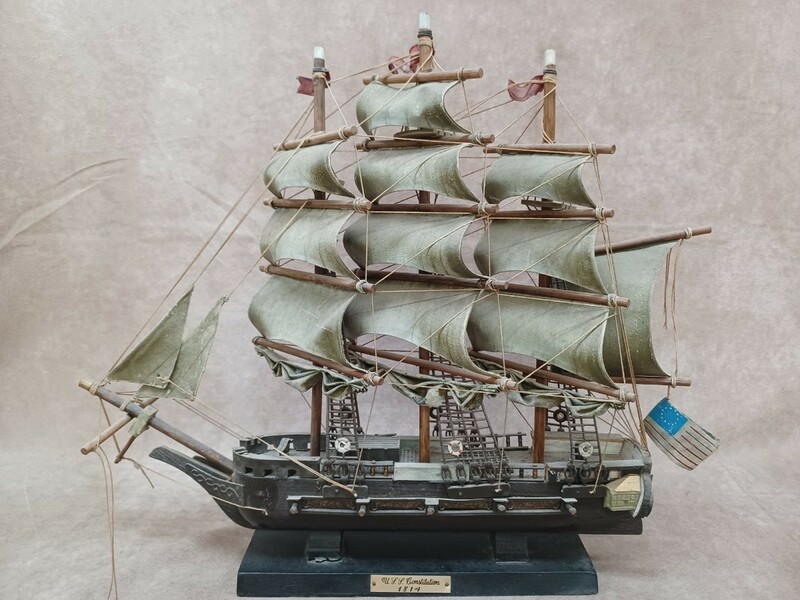 帆船模型 帆船 模型 オブジェ 船 置物 アンティーク 模型船 U.S.S.Constitution 1814 インテリア小物 高さ約38.5cm×横42cm 直接引取り可
