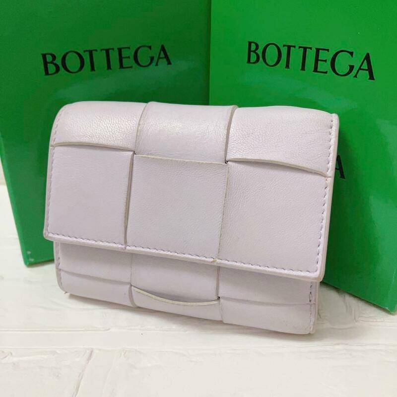 ボッテガ ヴェネタ BOTTEGA カセット レザー 折り財布 Y160 メンズ レディース ユニセックス 三つ折り