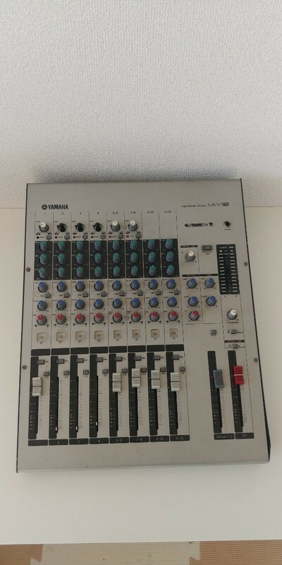 YAMAHA MW12 